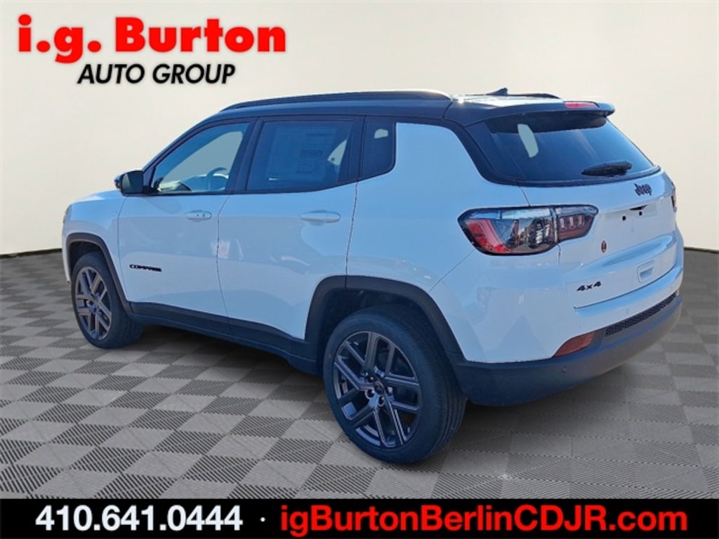 New 2026 Jeep Compass LIMITED ALTITUDE 4X4 Sport Utility