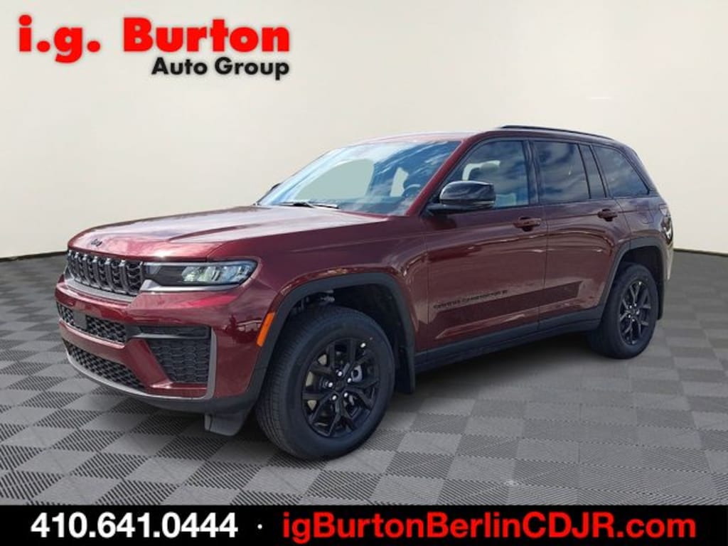 New 2026 Jeep Grand Cherokee LAREDO ALTITUDE 4X4 Sport Utility