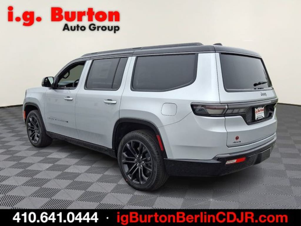 New 2026 Jeep Grand Wagoneer SUMMIT OBSIDIAN 4X4 Sport Utility