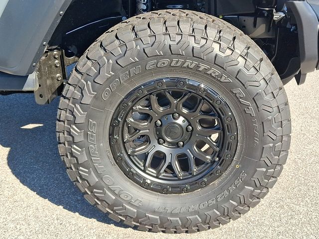 2025 Jeep Wrangler 4-Door Sport - Photo 6