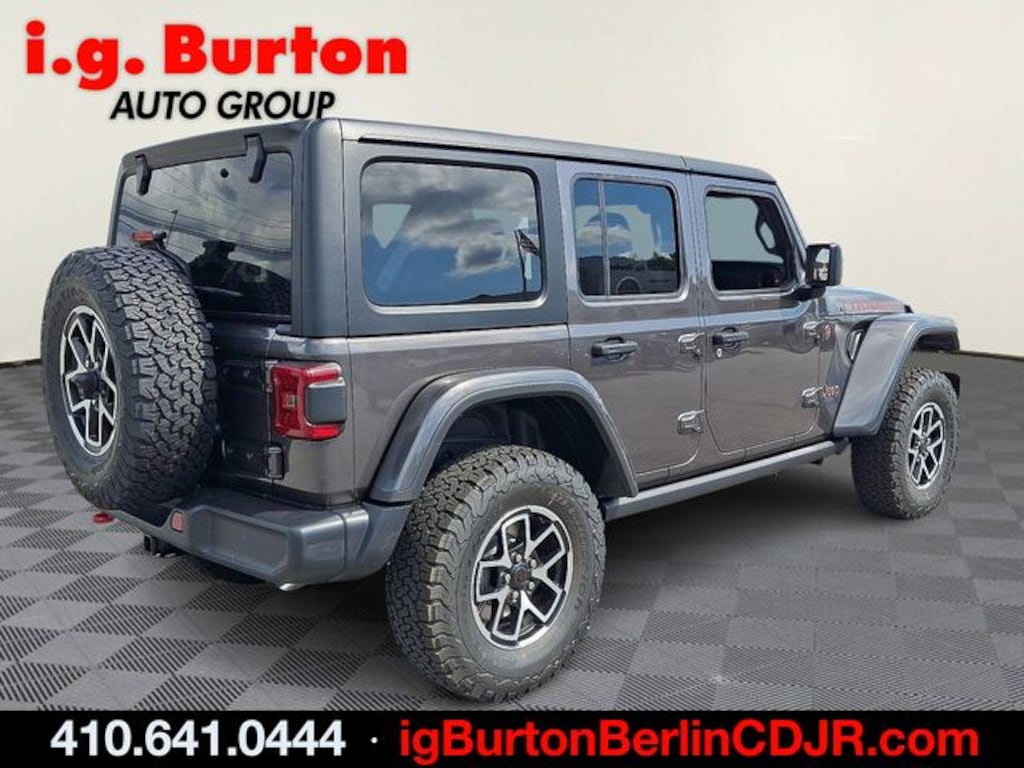New 2025 Jeep Wrangler 4-DOOR RUBICON Sport Utility