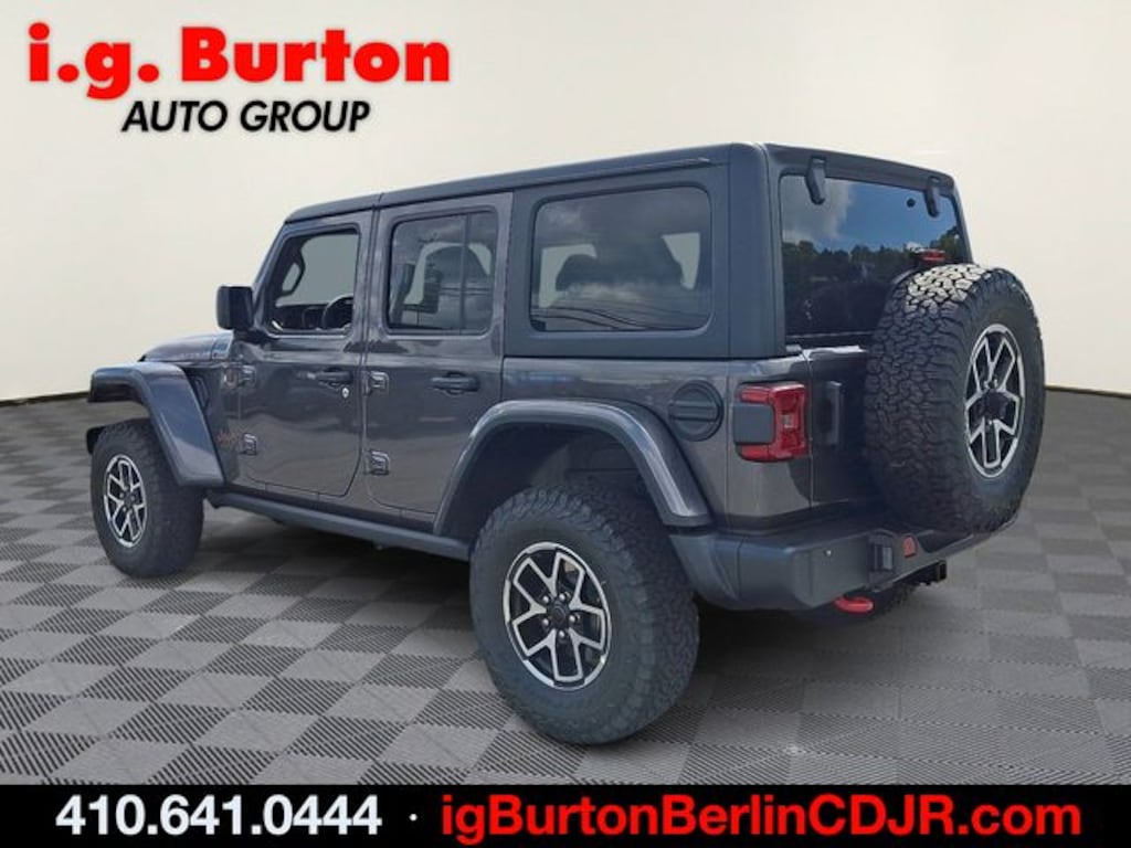 New 2025 Jeep Wrangler 4-DOOR RUBICON Sport Utility