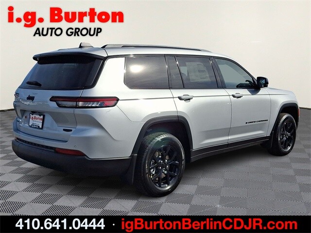2025 Jeep Grand Cherokee Altitude X photo 4