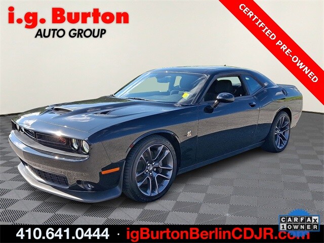 2023 Dodge Challenger R/T Scat Pack photo 3