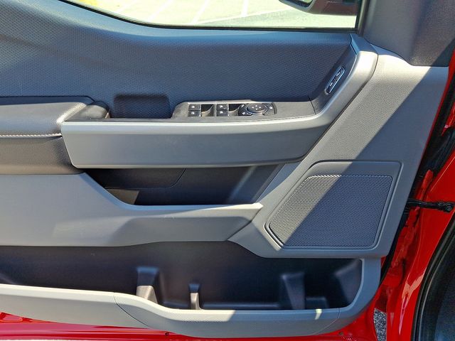 2023 Ford F-150 XLT - Photo 12