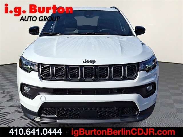 2025 Jeep Compass Latitude photo 2
