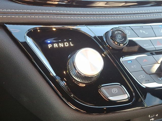 2026 Chrysler Pacifica Select - Photo 11