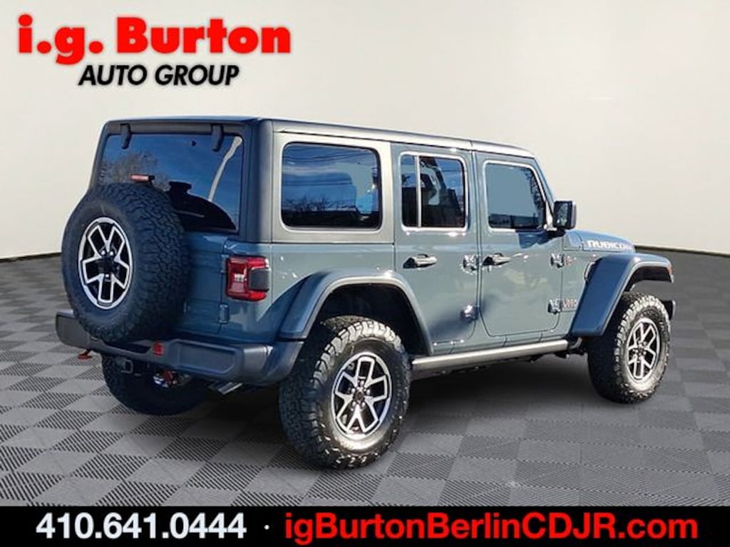 New 2026 Jeep Wrangler 4-DOOR RUBICON Sport Utility