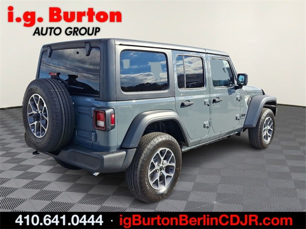 New 2026 Jeep Wrangler 4-DOOR SPORT S Sport Utility