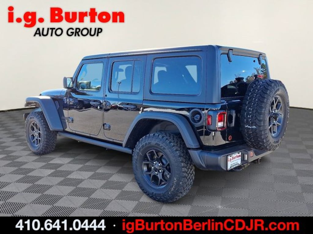 New 2026 Jeep Wrangler 4-DOOR WILLYS Sport Utility