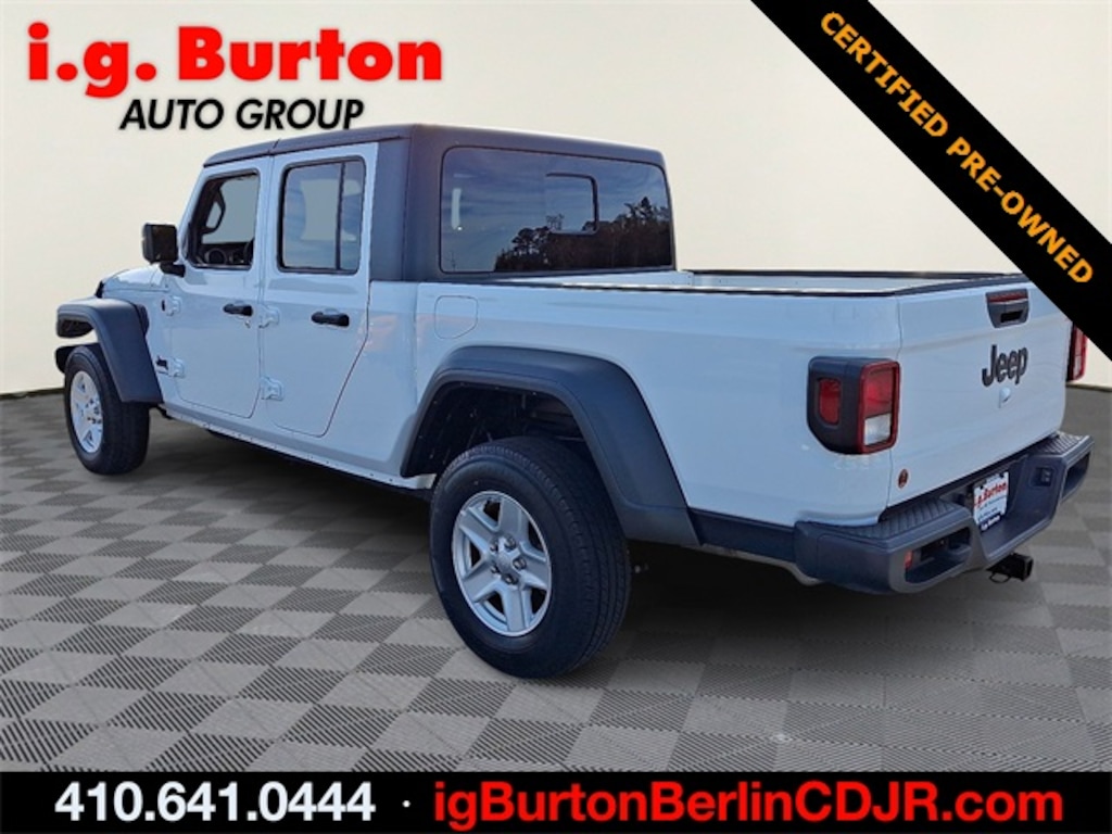 Used 2023 Jeep Gladiator Sport Truck