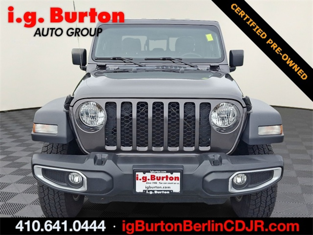 Used 2023 Jeep Gladiator Sport Truck