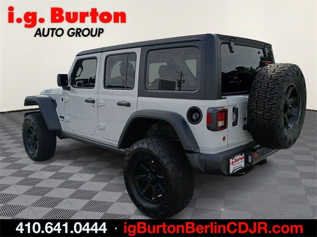 2025 Jeep Wrangler Willys photo 3