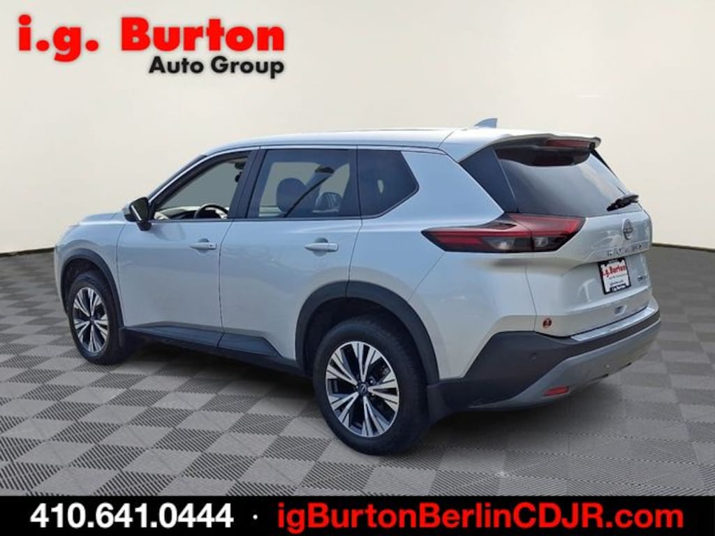 Used 2023 Nissan Rogue SV SUV