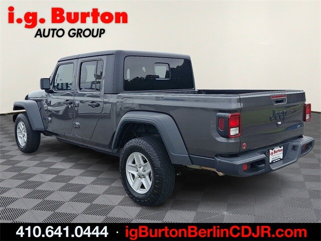 2023 Jeep Gladiator Sport photo 4