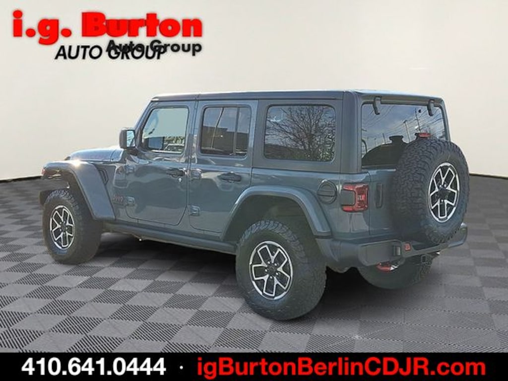 New 2026 Jeep Wrangler 4-DOOR RUBICON Sport Utility