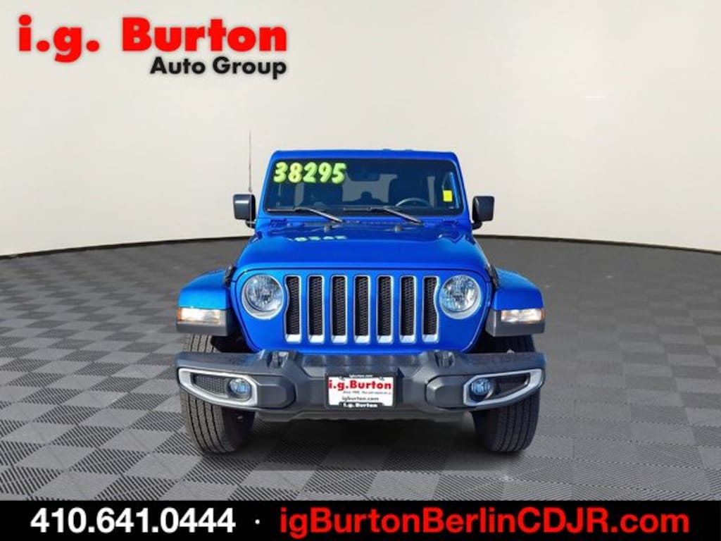 Used 2023 Jeep Wrangler Sahara SUV