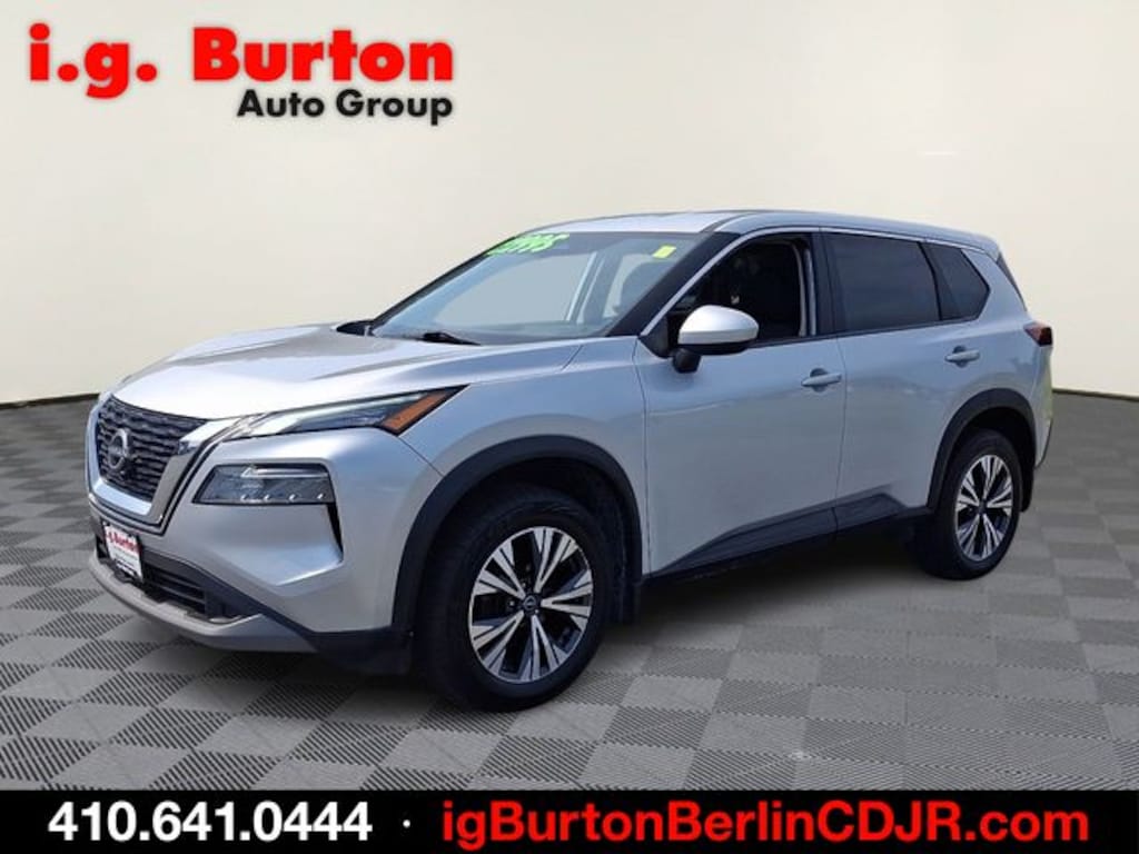 Used 2023 Nissan Rogue SV SUV