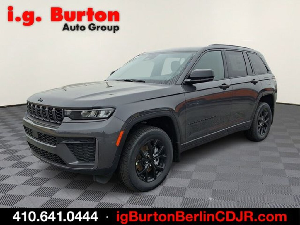 New 2026 Jeep Grand Cherokee LAREDO ALTITUDE 4X4 Sport Utility