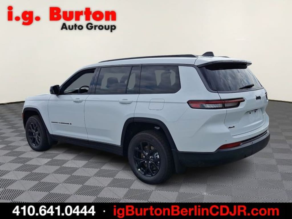 New 2026 Jeep Grand Cherokee L LAREDO ALTITUDE 4X4 Sport Utility