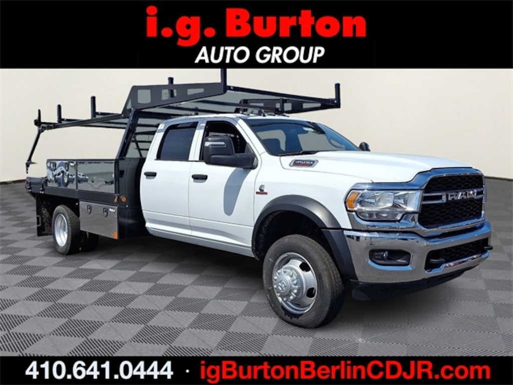 New 2024 Ram 4500 Chassis Cab 4500 TRADESMAN CHASSIS CREW CAB 4X4 84' CA Pickup