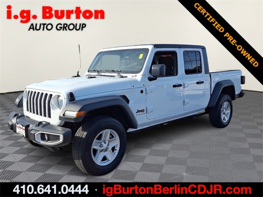 Used 2023 Jeep Gladiator Sport Truck