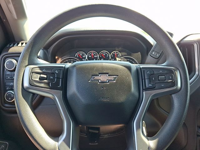 2022 Chevrolet Silverado 1500 Limited Custom - Photo 17