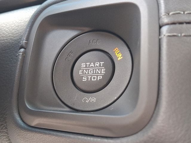 2025 Jeep Wrangler 4-Door Rubicon - Photo 15