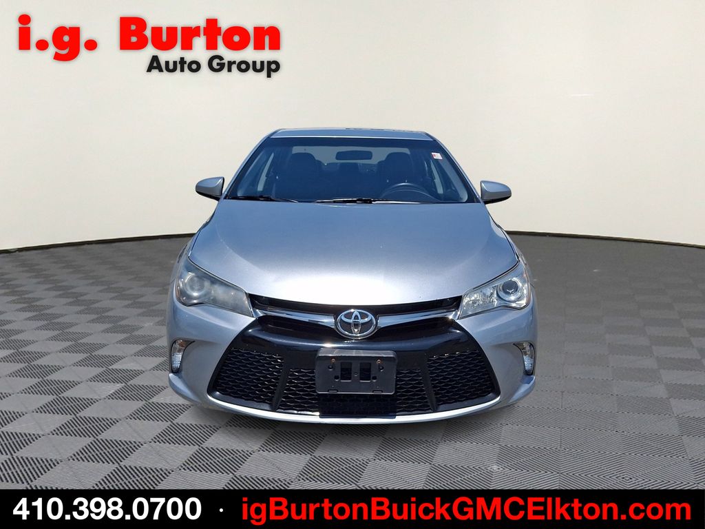 Used 2015 Toyota Camry SE with VIN 4T1BF1FK3FU969990 for sale in Milford, DE