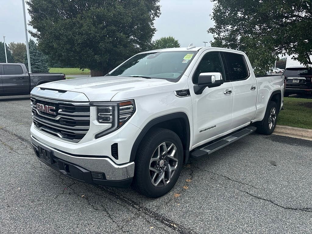 Used 2022 GMC Sierra 1500 SLT Truck