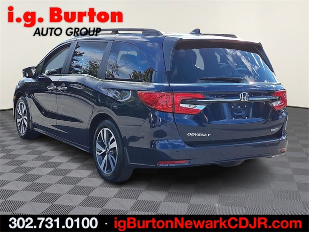 Used 2021 Honda Odyssey Touring Minivan/Van