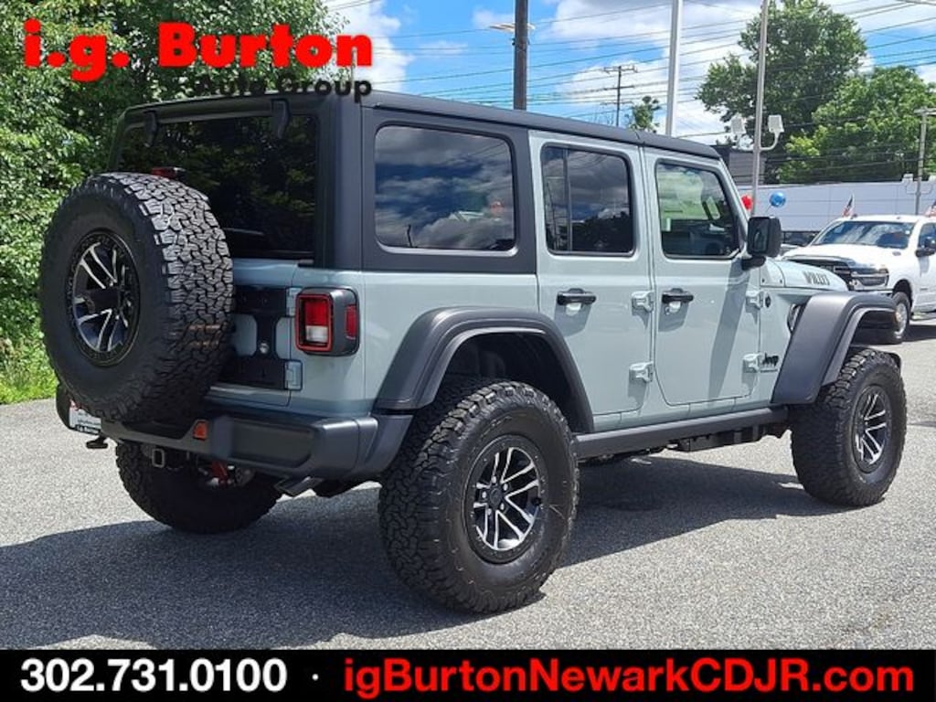 New 2026 Jeep Wrangler 4-DOOR WILLYS Sport Utility