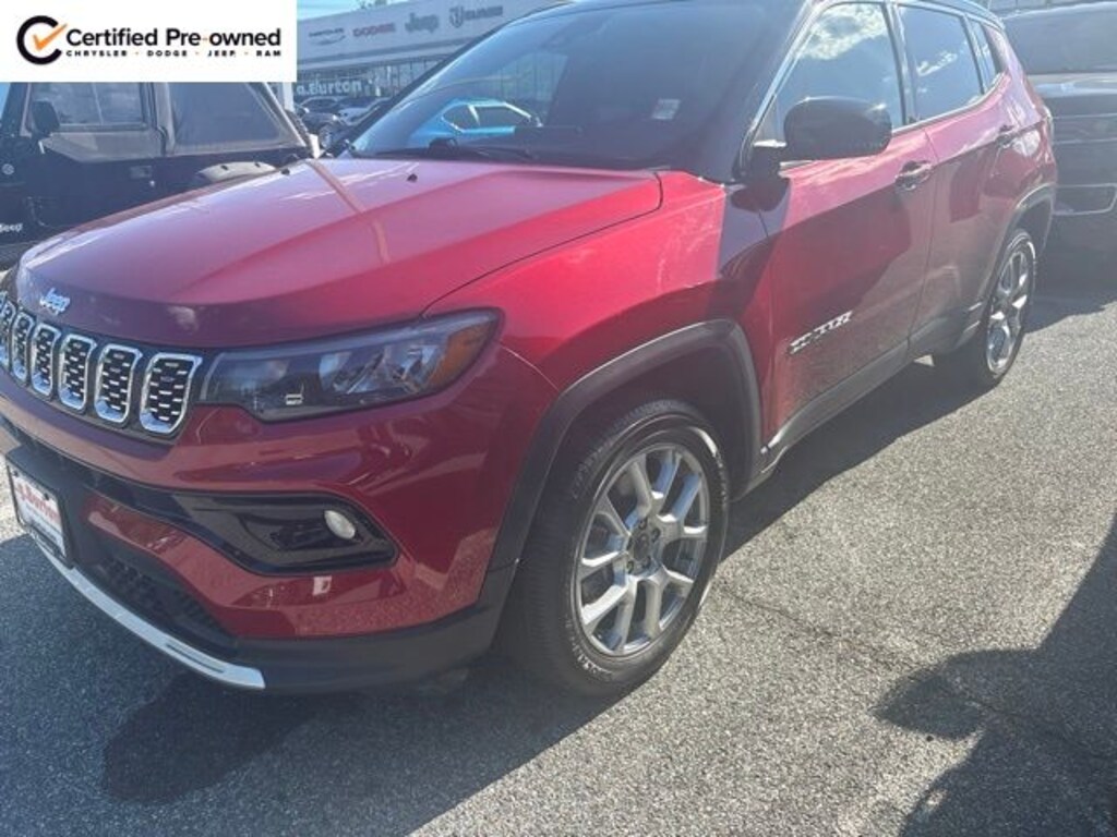 Used 2025 Jeep Compass Limited SUV