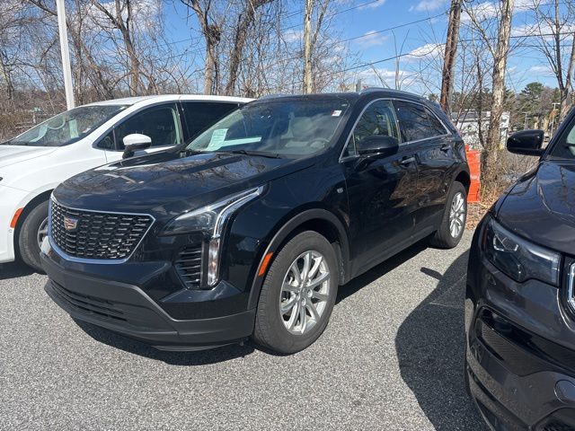 2023 Cadillac XT4 Luxury