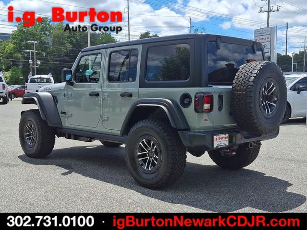 New 2026 Jeep Wrangler 4-DOOR WILLYS Sport Utility