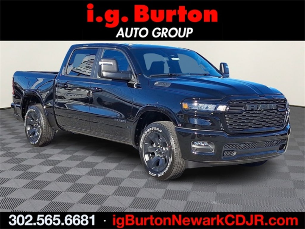 New 2026 Ram 1500 BIG HORN CREW CAB 4X4 5'7 BOX Pickup