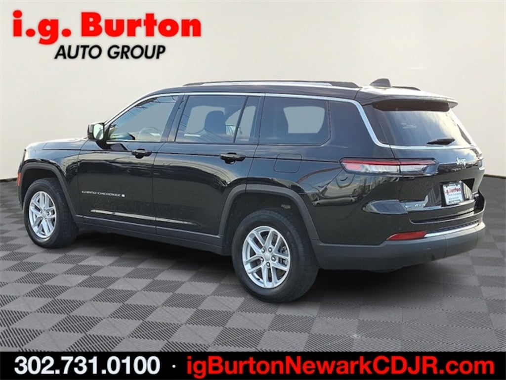 Used 2023 Jeep Grand Cherokee L Laredo SUV