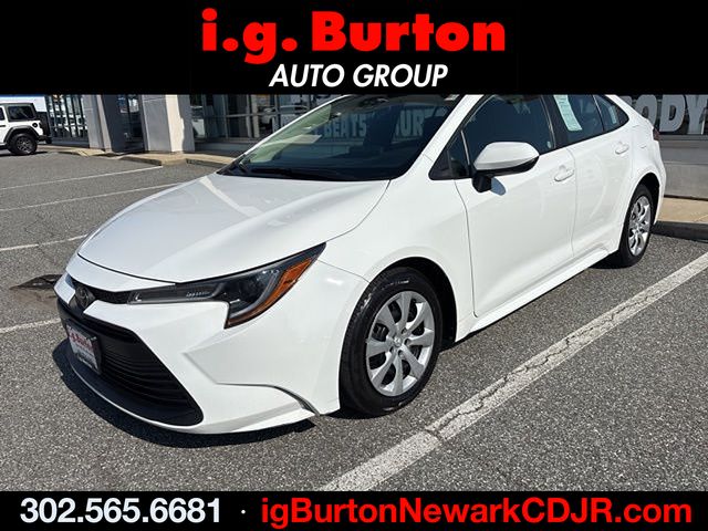 2024 Toyota Corolla LE CVT's photo