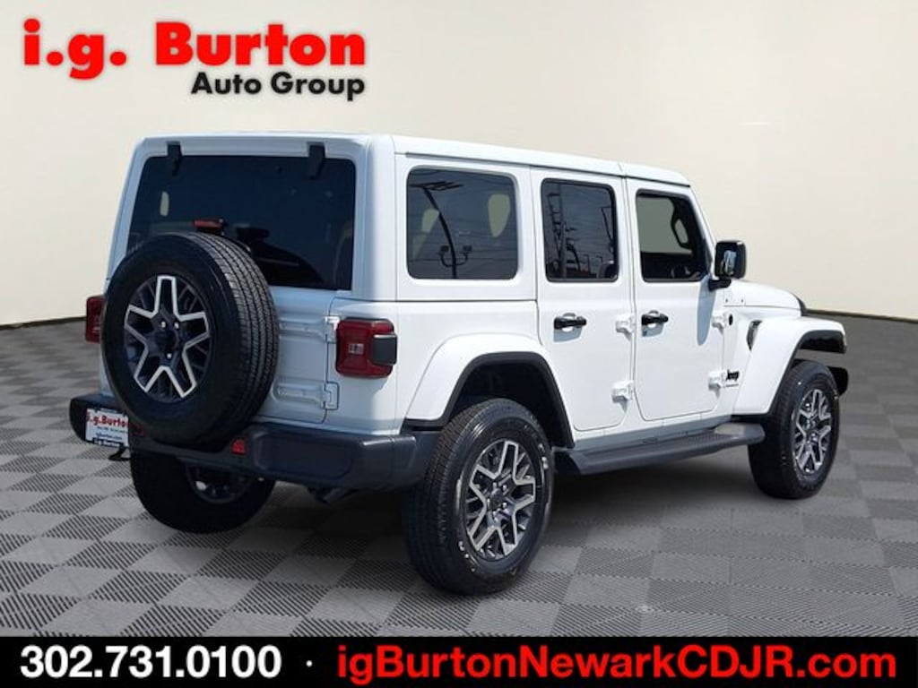 New 2026 Jeep Wrangler 4-DOOR SAHARA Sport Utility