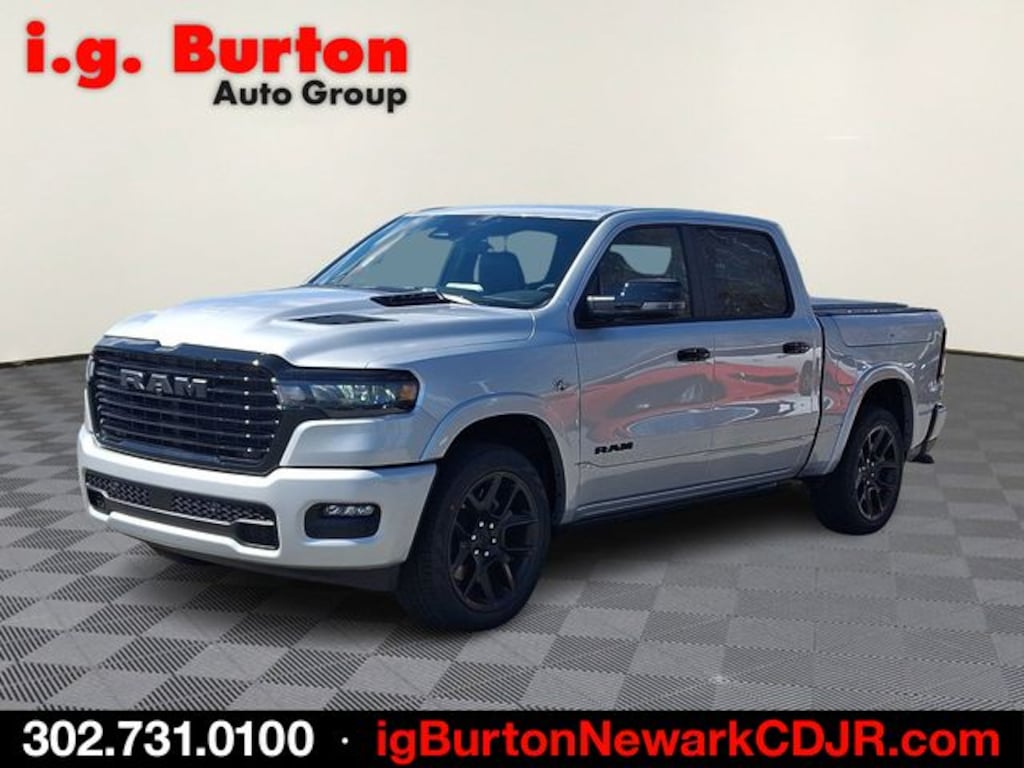 New 2026 Ram 1500 LARAMIE CREW CAB 4X4 5'7 BOX Pickup