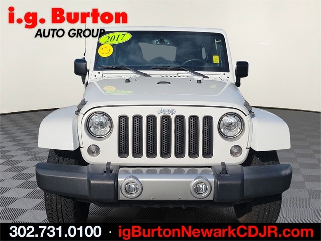 Used 2017 Jeep Wrangler Unlimited Sahara with VIN 1C4BJWEG2HL654832 for sale in Newark, DE