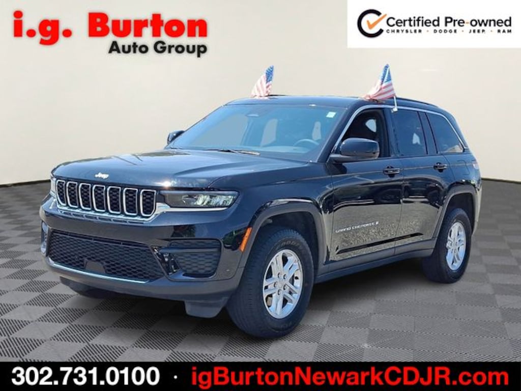 Used 2025 Jeep Grand Cherokee Laredo SUV