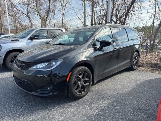 2020 Chrysler Pacifica Touring L Plus