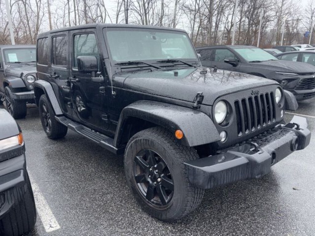 Used 2014 Jeep Wrangler Unlimited Altitude SUV