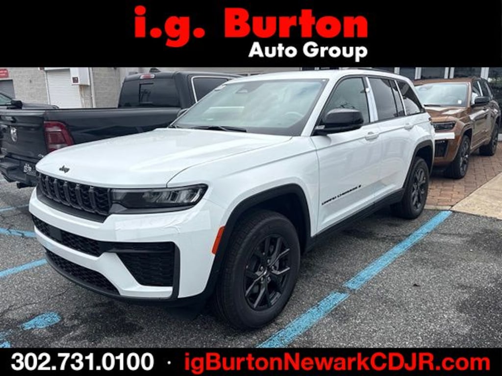 New 2027 Jeep Grand Cherokee Laredo Altitude Sport Utility
