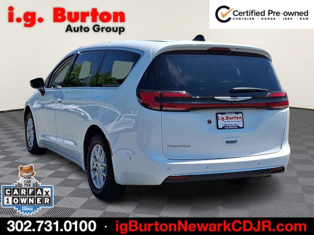 Certified 2023 Chrysler Pacifica Touring L Minivan/Van