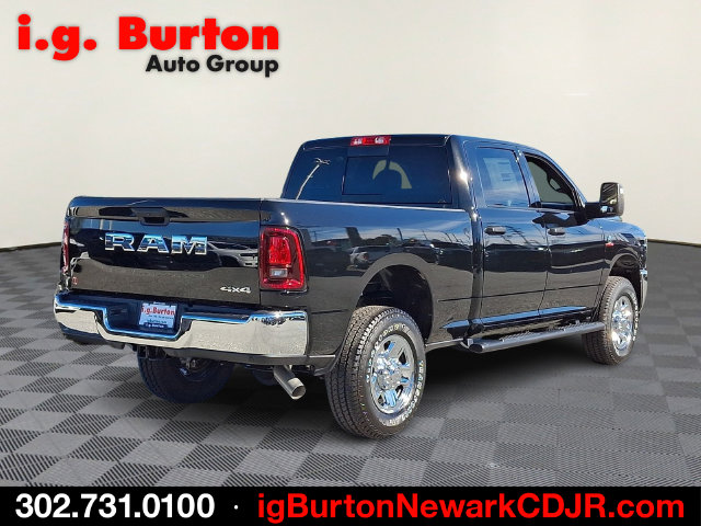 New 2027 Ram 2500 TRADESMAN CREW CAB 4X4 Pickup