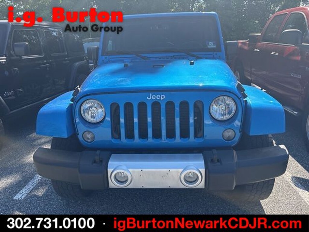 Used 2015 Jeep Wrangler Unlimited Sahara SUV
