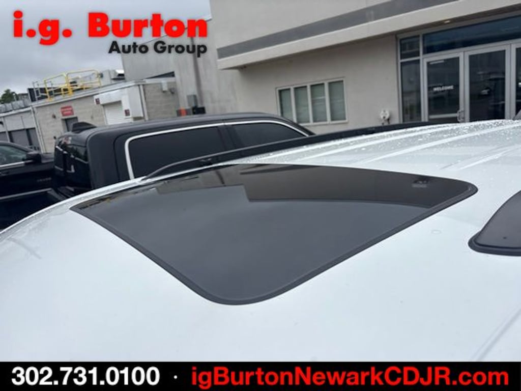 New 2027 Jeep Grand Cherokee Laredo Altitude Sport Utility