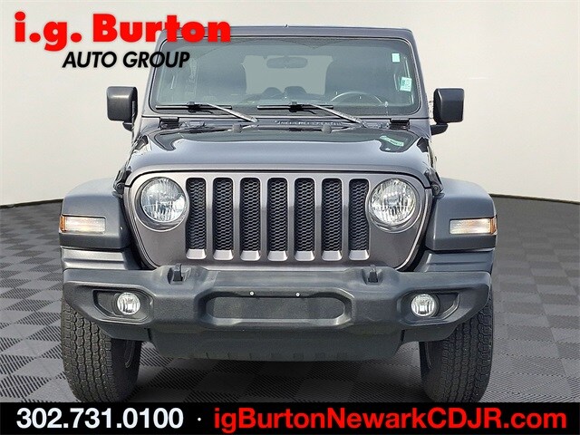 2018 Jeep Wrangler Unlimited Sport S photo 2